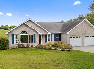 153 Ailey Cir, Seymour, TN 37865