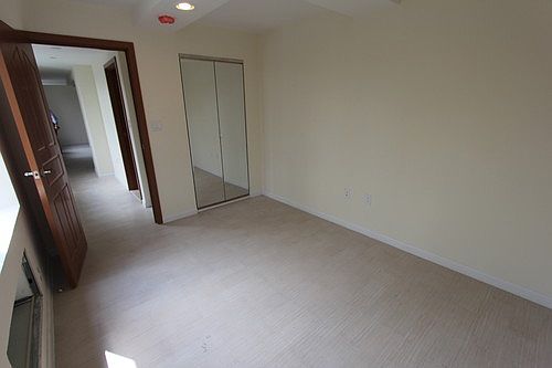 4th image of 4124 43rd St
