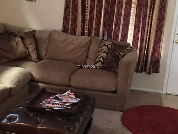 3rd image of 9726 Villa La Mora Ave