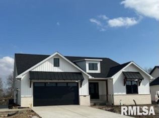 1524 Dearborn Dr, Springfield, IL 62711