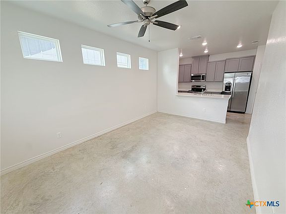 2nd image of 215 Riptide Rd #A