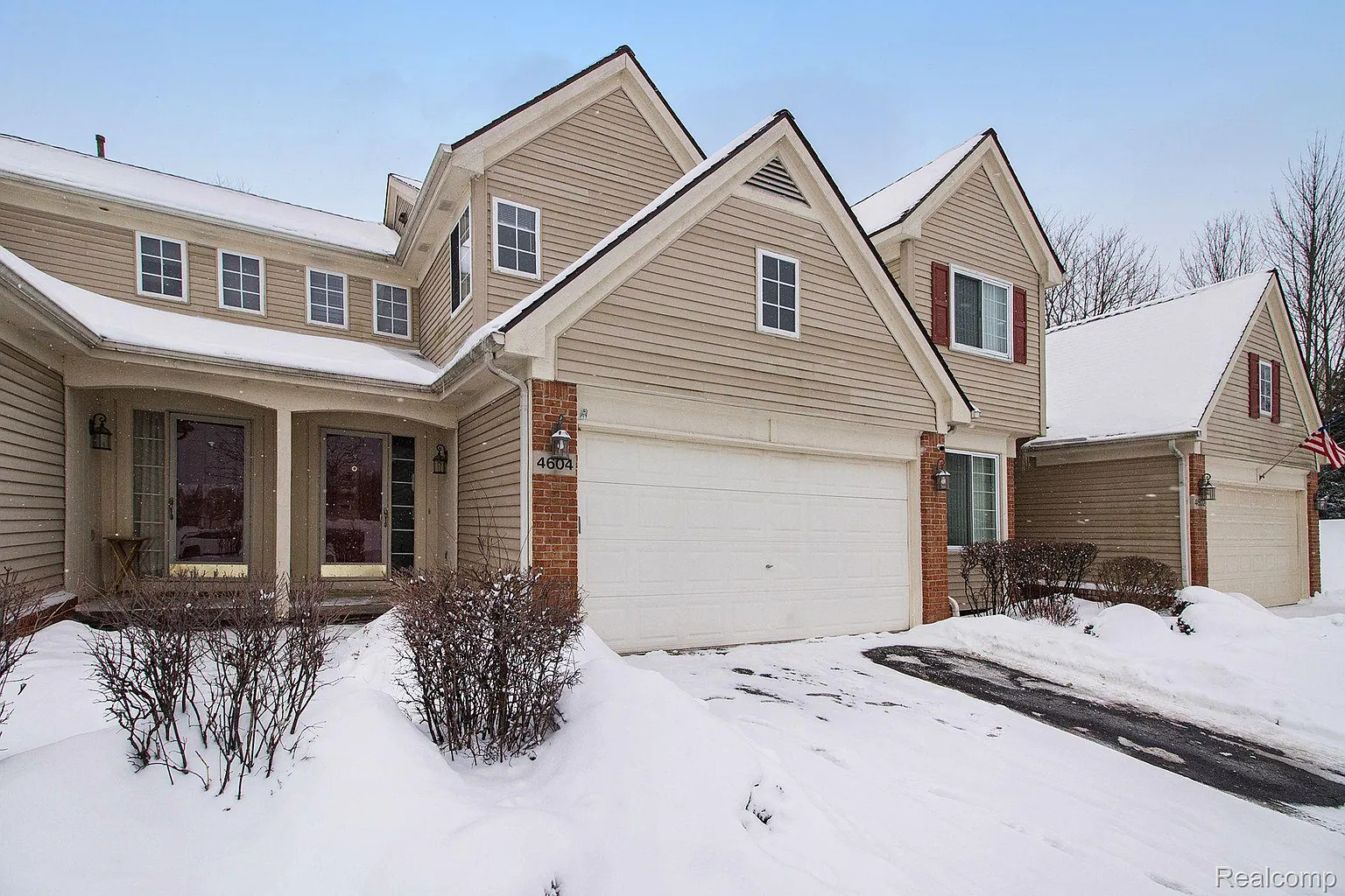 4604 Willow View Ct photo 1