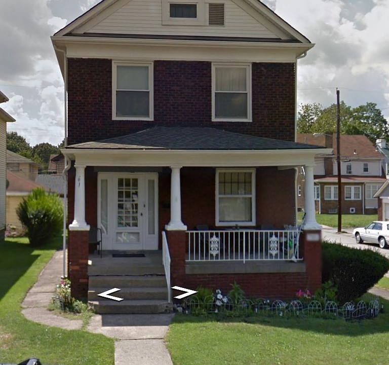 1st image of 701 Oakmont Ave