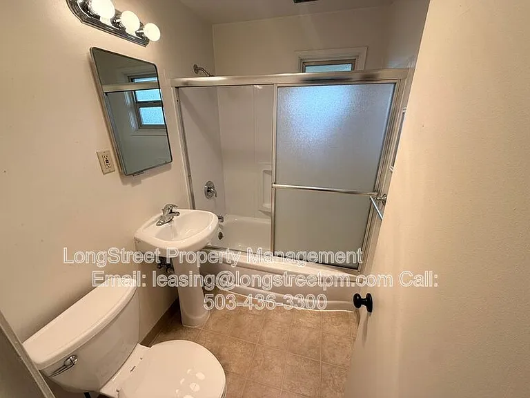 2624 NW Tyler Ave — Photo 16