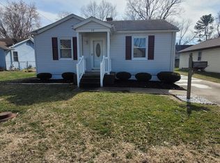 48 W Poplar St, Mascoutah, IL