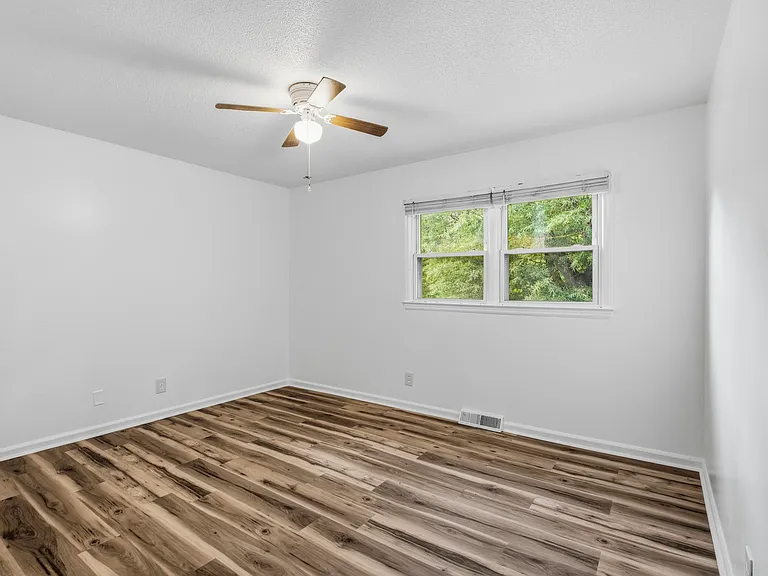 528 River Oak Dr — Photo 27