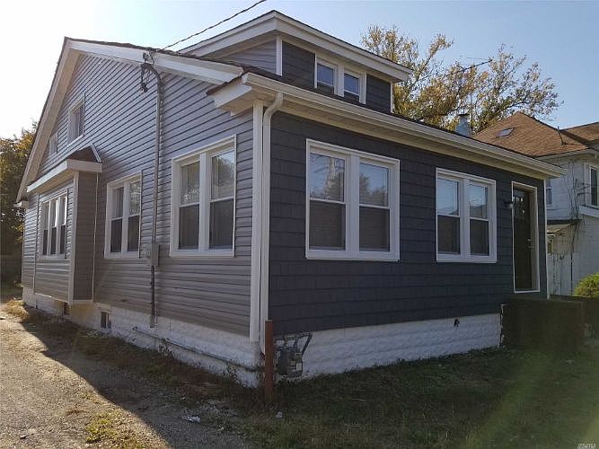 1st image of 38 Mansfield Ave