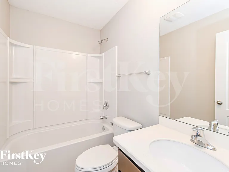 4025 Emilio Ln — Photo 14