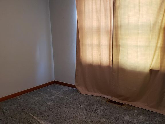 4th image of 316 W Hubbard Ave