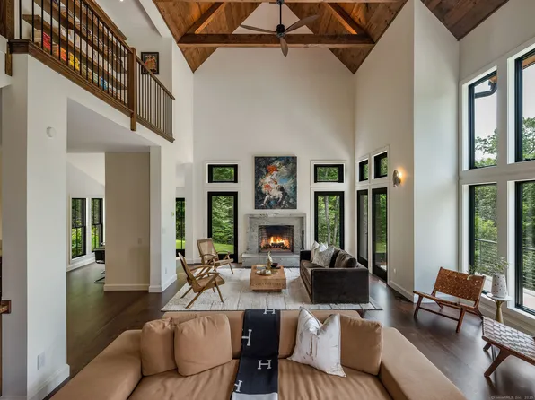 5 Rockland Road, Guilford, CT 06437