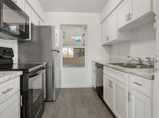 1951 E Don Carlos Ave APT 201, Tempe, AZ 85281
