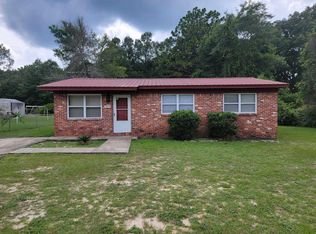 302 Victory Ln, Crestview, FL 32539