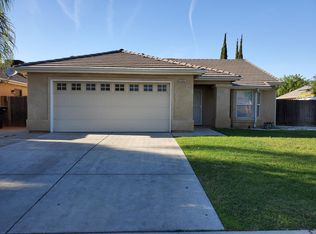 2324 Azalea St, Selma, CA 93662