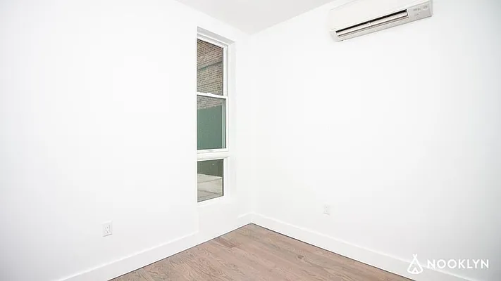 Rented by Nooklyn NYC LLC | media 26