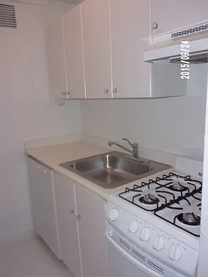 Rented by Carlyle Property Management | media 7