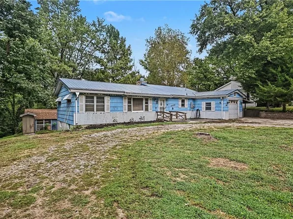 13300 E Kentucky Rd, Independence, MO 64050