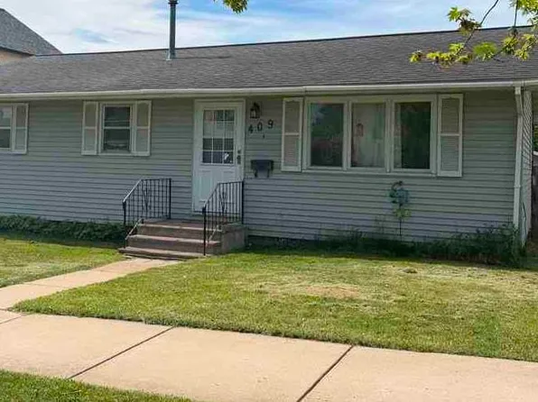 409 6th St SW, Chisholm, MN 55719