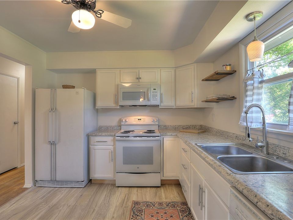 7863 Orion Path, Liverpool, NY 13090 Zillow