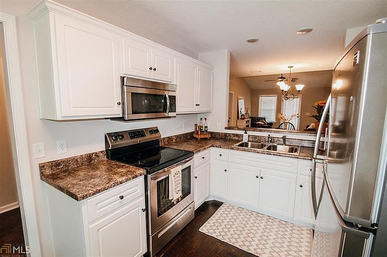 1st image of 572 Deerchase Ct