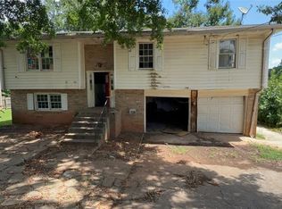 1936 Snapfinger Rd, Decatur, GA 30035