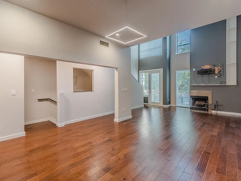 6927 Sumner St — Photo 20