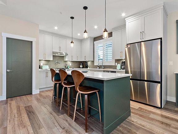 4th image of 1880 Columbia Valley Rd #73