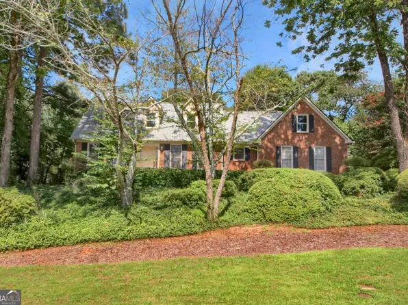 196 Comstock Ct, Lawrenceville, GA 30044