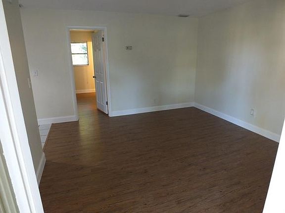3rd image of 301 W Ocean Ave APT 25