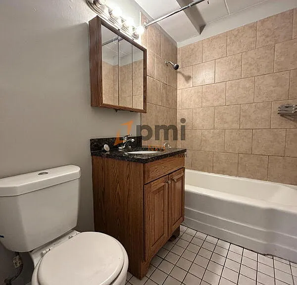 111 Harrington Ave #9 — Photo 7