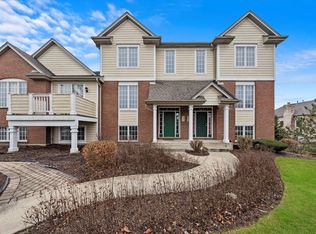 15638 Scotsglen Rd, Orland Park, IL 60462