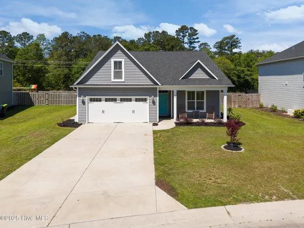 52 St Lawrence Drive, Rocky Point, NC 28457