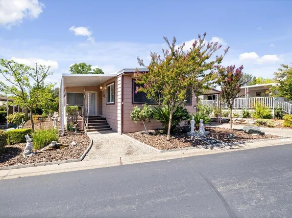 160 Overbrook Dr, Folsom, CA 95630