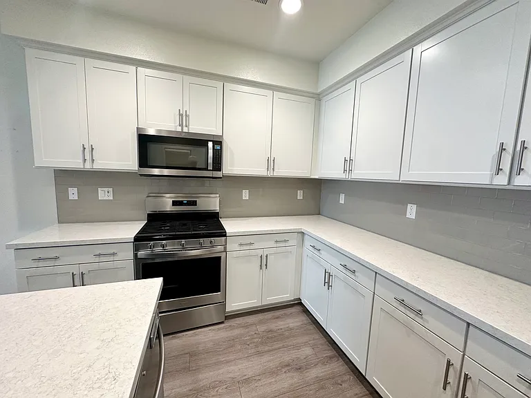 115 Red Brick Dr #3 — Photo 9