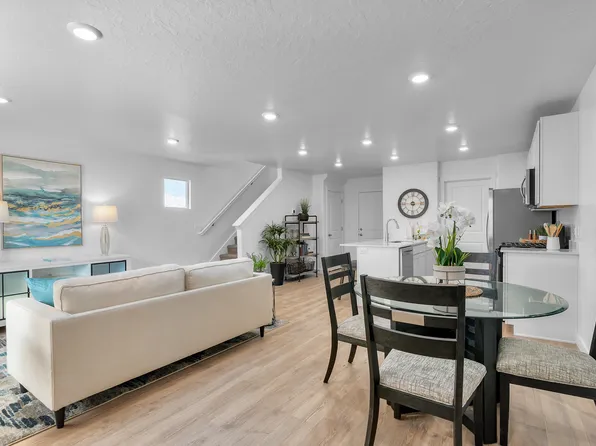 1261 N 300 E #182, Harrisville, UT 84404