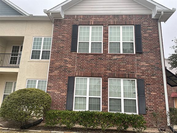 5th image of 801 Luther St W Unit 101
