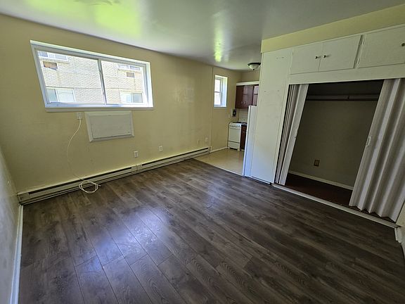 3rd image of 156 Fountain St #2SF
