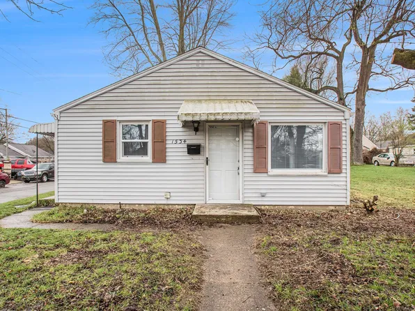 1534 E Bowman St, South Bend, IN 46613