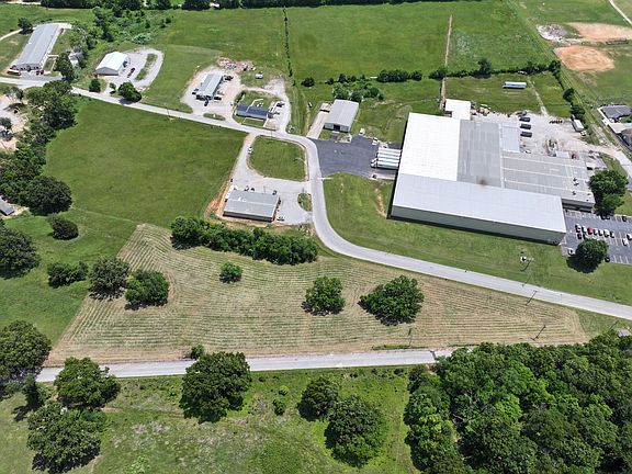 5th image of 3.4ac Spring Valley Road