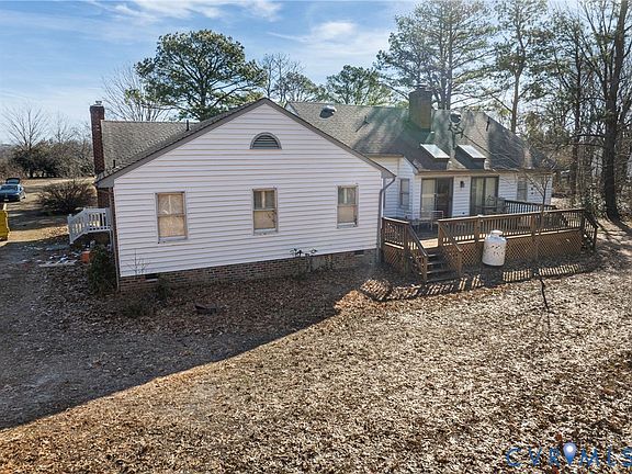 5th image of 9045 Tate Ln