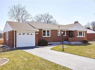 84 Vincent Dr, Newington, CT 06111