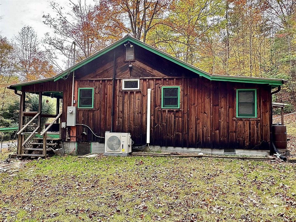 7th image of 875 Carson Creek Rd