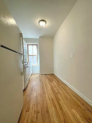 1st image of 416 E 65th St APT 2I
