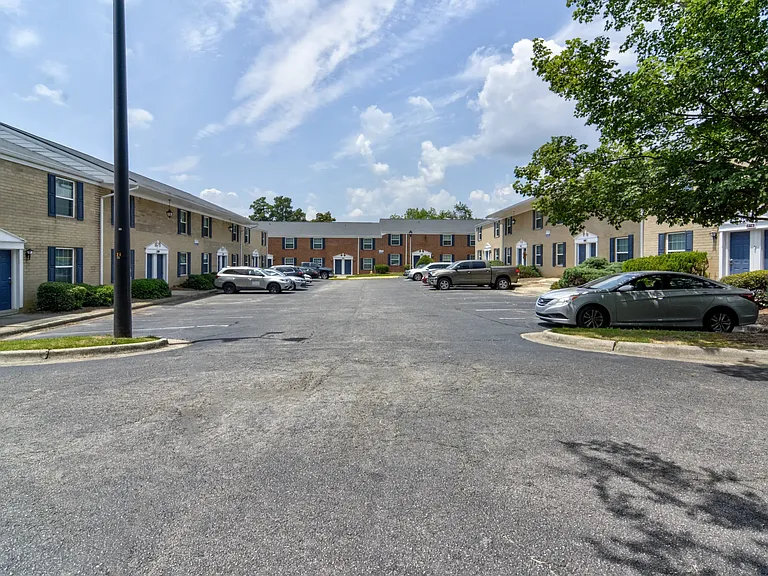 Onyx at 3211 — Photo 16