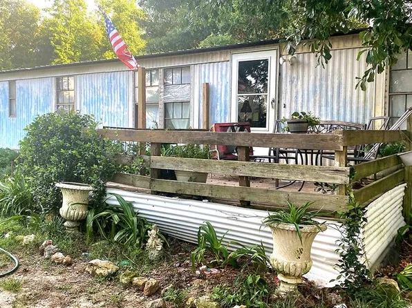 1294 Furnie Folks Rd, Webb, AL 36376