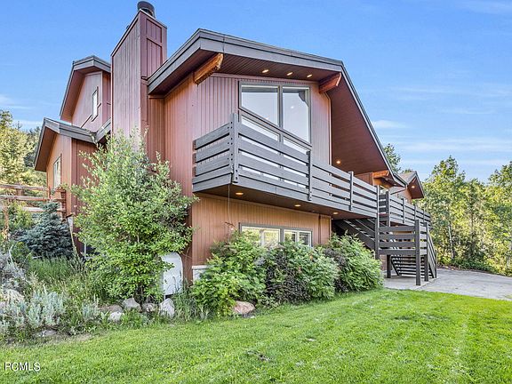 3rd image of 3697 Ecker Hill Dr