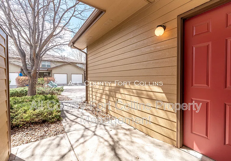 4521 Starflower Dr #C — Photo 18