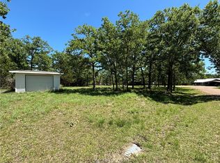 200 Ripple Creek Ln E, Somerville, TX 77879