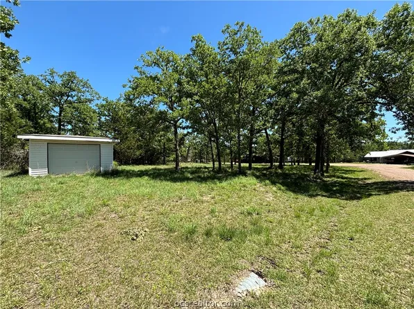 200 Ripple Creek Ln E, Somerville, TX 77879