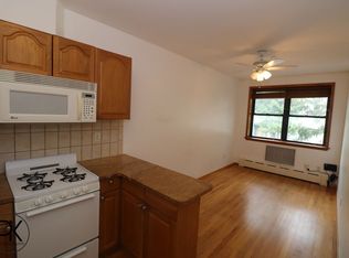 623 Humboldt St APT 2R, Brooklyn, NY 11222