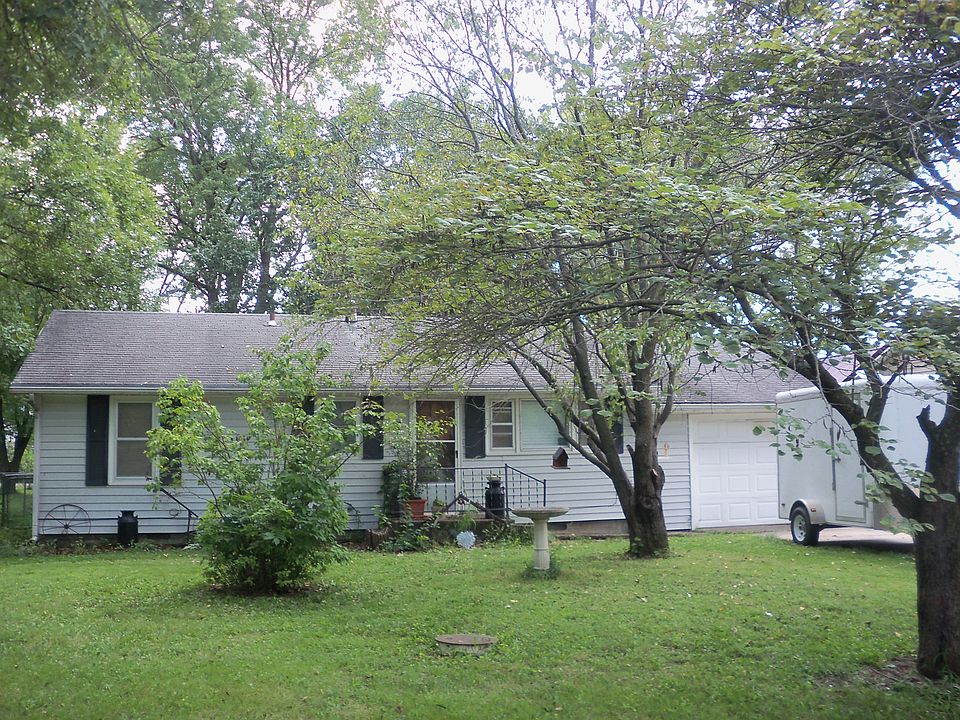 1st image of 115 Ellinwood St
